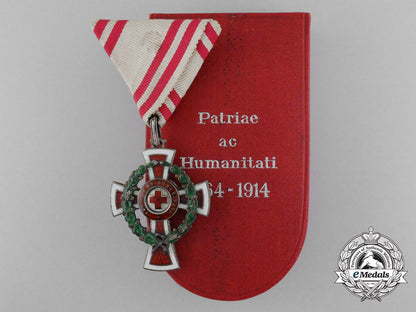 an_austrian_red_cross_honour_decoration_in_case_d_0203_1