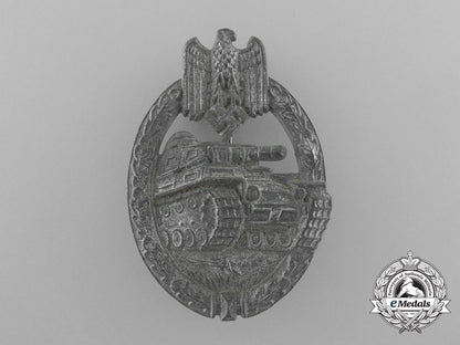a_silver_grade_tank_assault_badge_d_0454_1