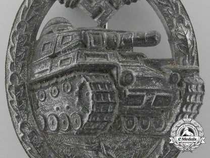 a_silver_grade_tank_assault_badge_d_0455_1