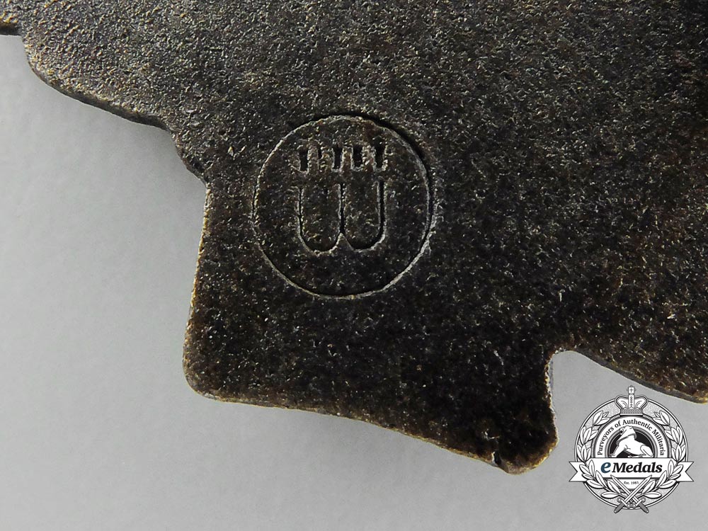 a_fine_quality_manufacture_bronze_grade_infantry_assault_badge_by_ferdinand_wiedmann_d_0476_1