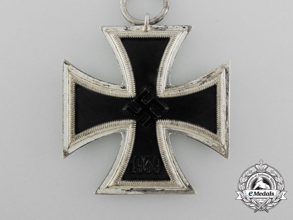 a_fine_iron_cross1939_second_class_by_hermann_aurich_d_0478_1