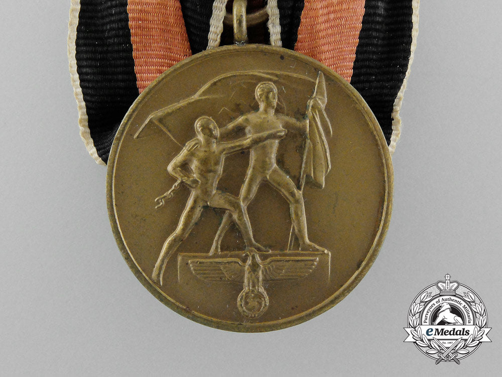 a_commemorative_sudetenland_medal_with_prague_bar_d_0494_1