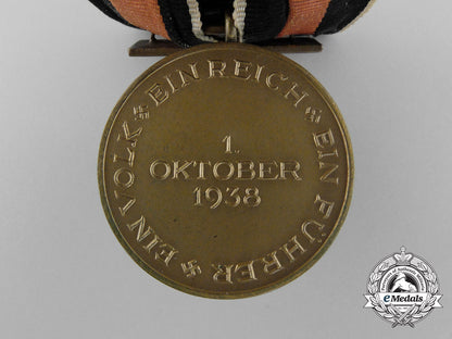 a_commemorative_sudetenland_medal_with_prague_bar_d_0495_1