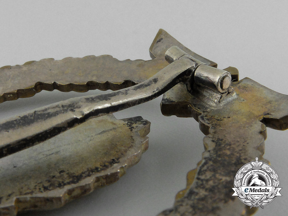 a_fine_quality_early_war_kriegsmarine_minesweeper_war_badge_d_0511_1