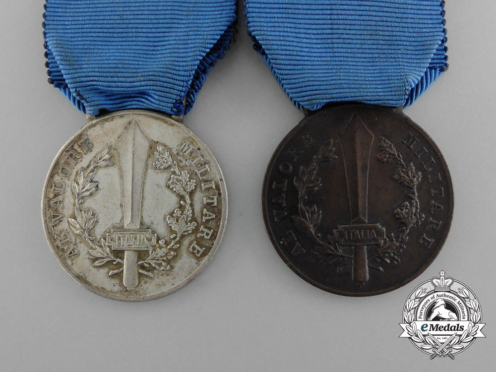 italy,_fascist_state._a_military_valour&_east_africa_campaign_medal_pair,_c.1943_d_0653_1_1