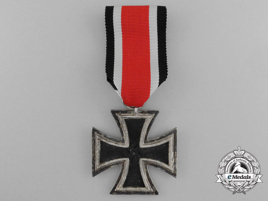 an_iron_cross1939_second_class_by_arbeitsgemeinschaft_der_hanauer_plakettenhersteller_d_0681_1