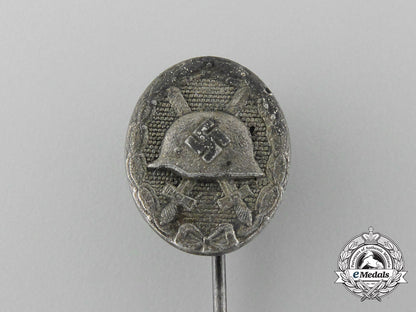 a_miniature_wound_badge;_silver_grade_stickpin_d_0684_1