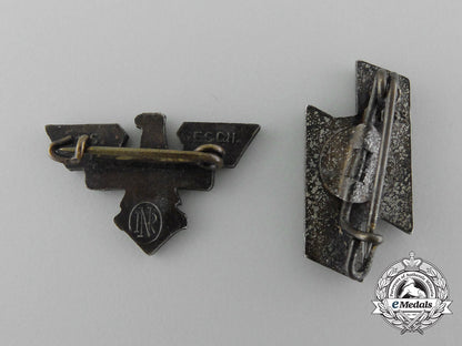 two_miniature_german_badges_d_0688_1