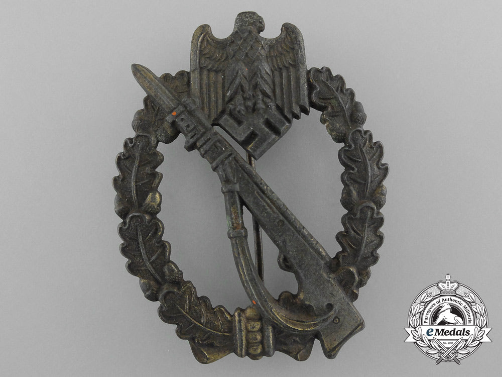 a_bronze_grade_infantry_assault_badge_by_fritz_zimmermann_und_söhne_d_0700_1