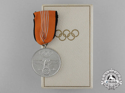 an_absolutely_mint1936_berlin_olympic_games_commemorative_medal_in_its_original_case_of_issue_d_0757_1