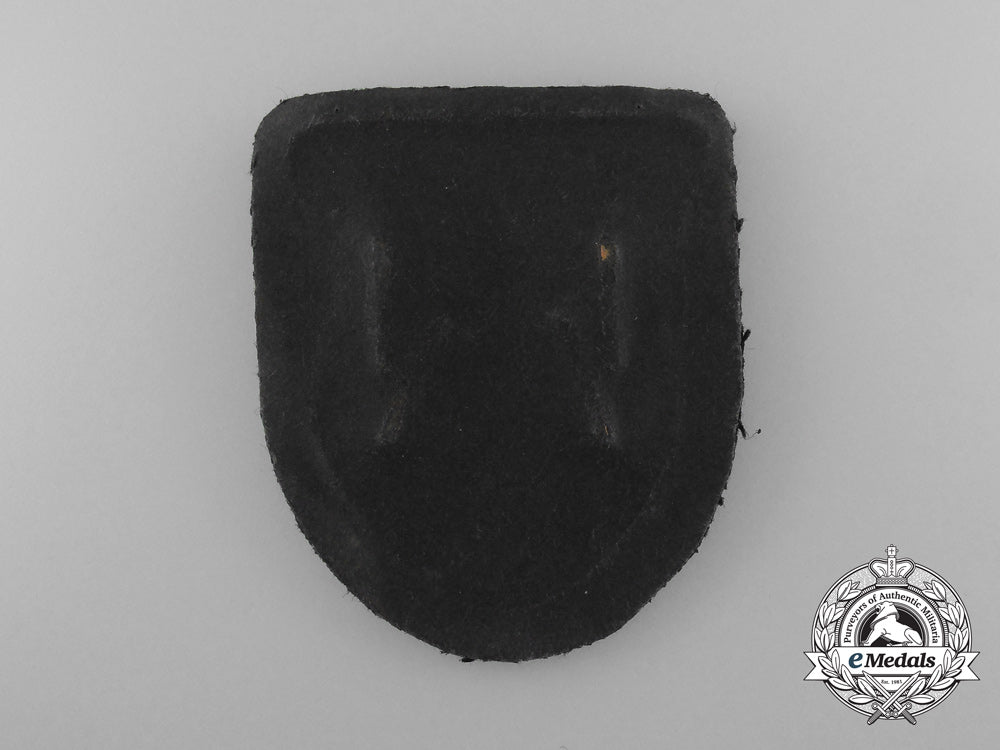 a_mint_wehrmacht_issue_panzer_krim_campaign_shield_d_0941_1