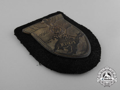 a_mint_wehrmacht_issue_panzer_krim_campaign_shield_d_0942_1