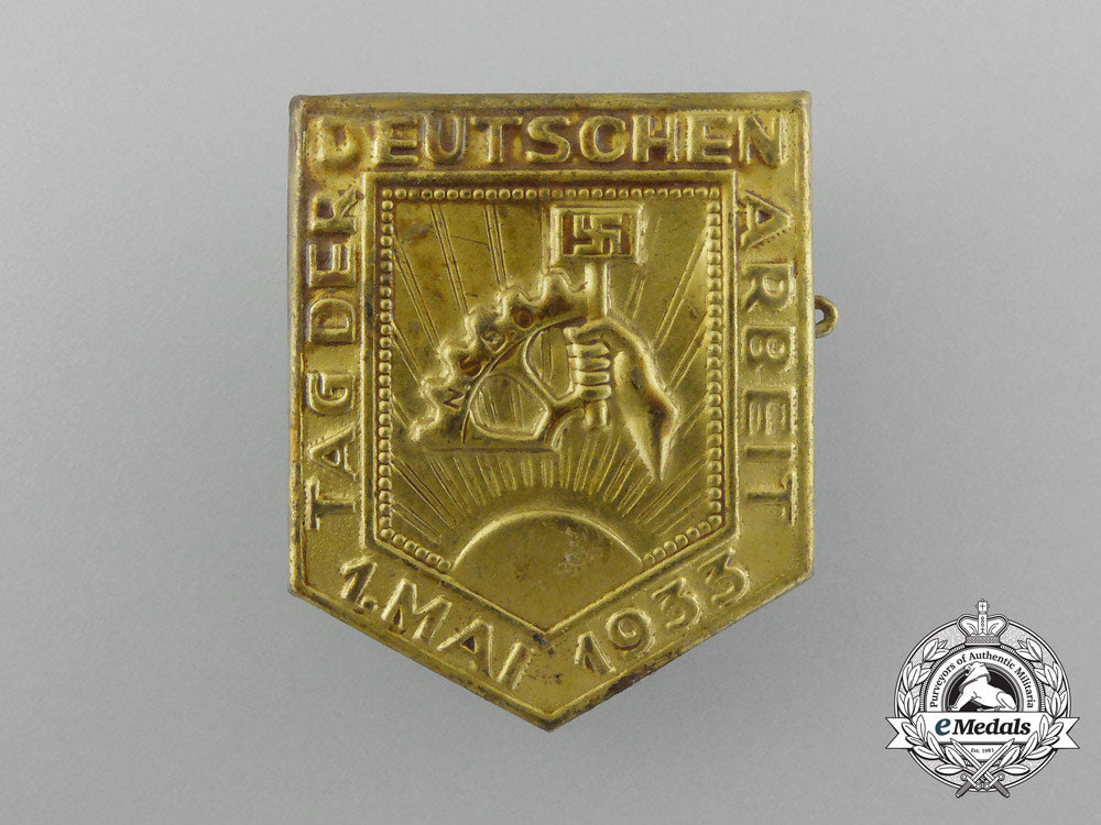 a1933_national_socialist_factory_cell_organization_day_of_german_labour_badge_d_1020_1