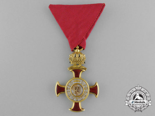 austria,_empire._a_golden_cross_of_merit_with_crown_by,_braun_of_vienna_d_1022