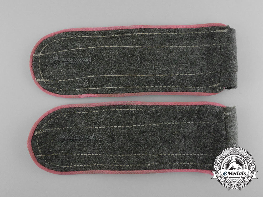 a_mint_matching_pair_of_wehrmacht_panzer_enlisted_man’s_shoulder_boards_d_1135_1