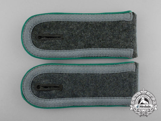 a_mint_matching_pair_of_wehrmacht_gebirgsjäger_unteroffizier’s_shoulder_boards_d_1151_1