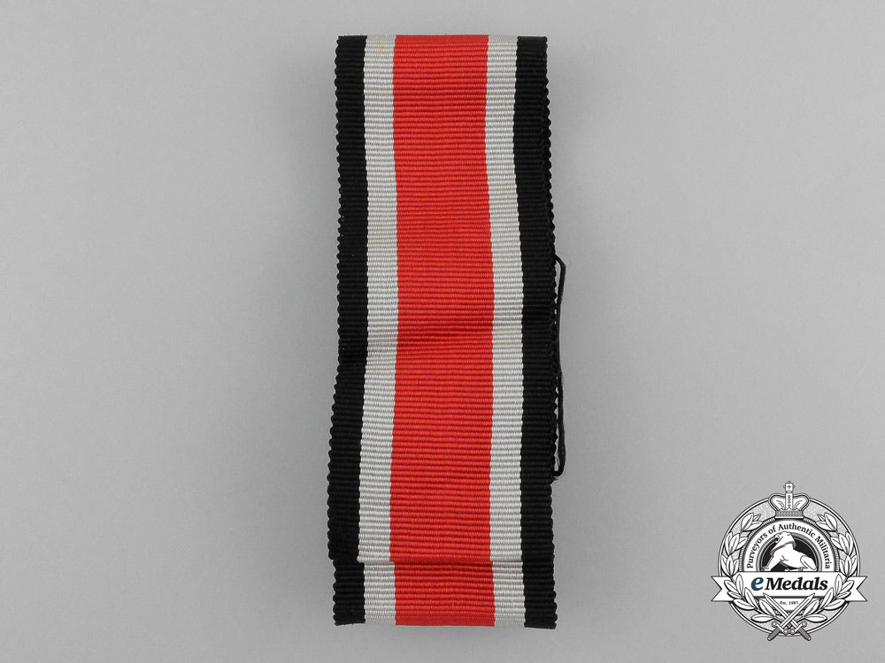 a_mint_luftwaffe_honor_roll_clasp_with_case_d_1175