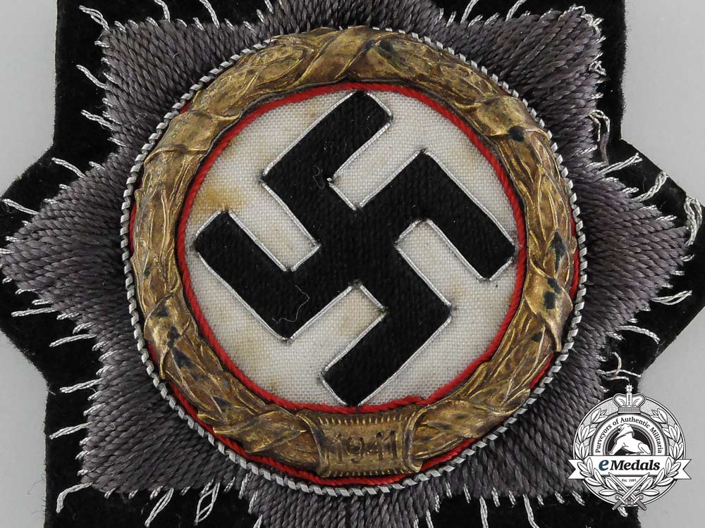 a_kriegsmarine_german_cross_in_gold;_cloth_version_d_1221