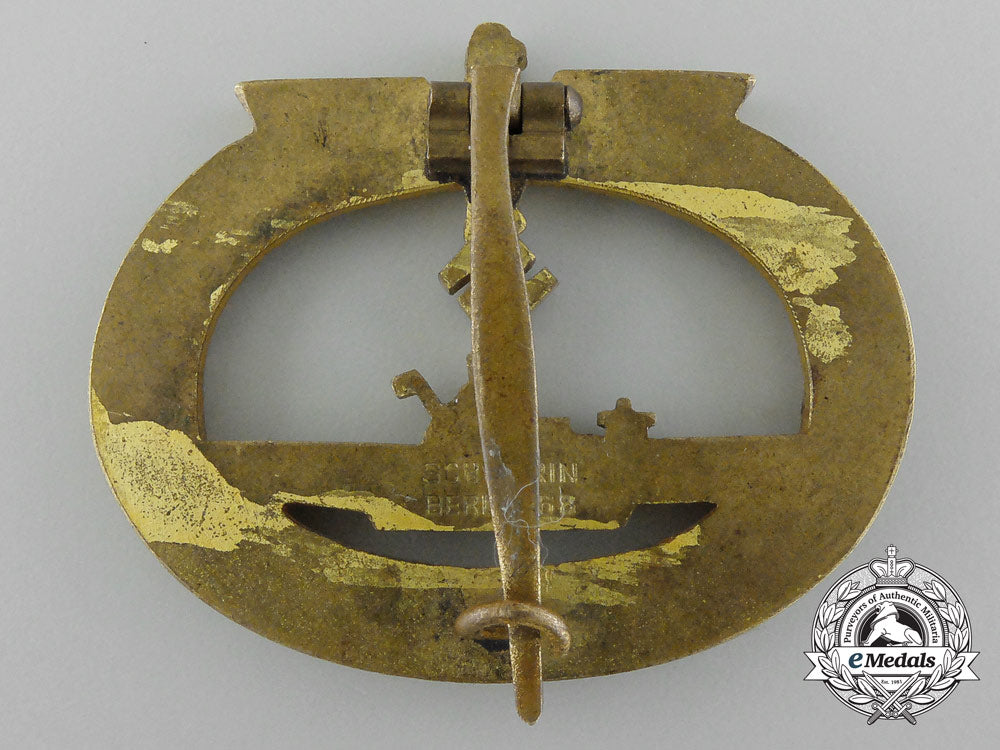 a_kriegsmarine_submarine_war_badge_by"_schwerin_berlin68"_d_1309