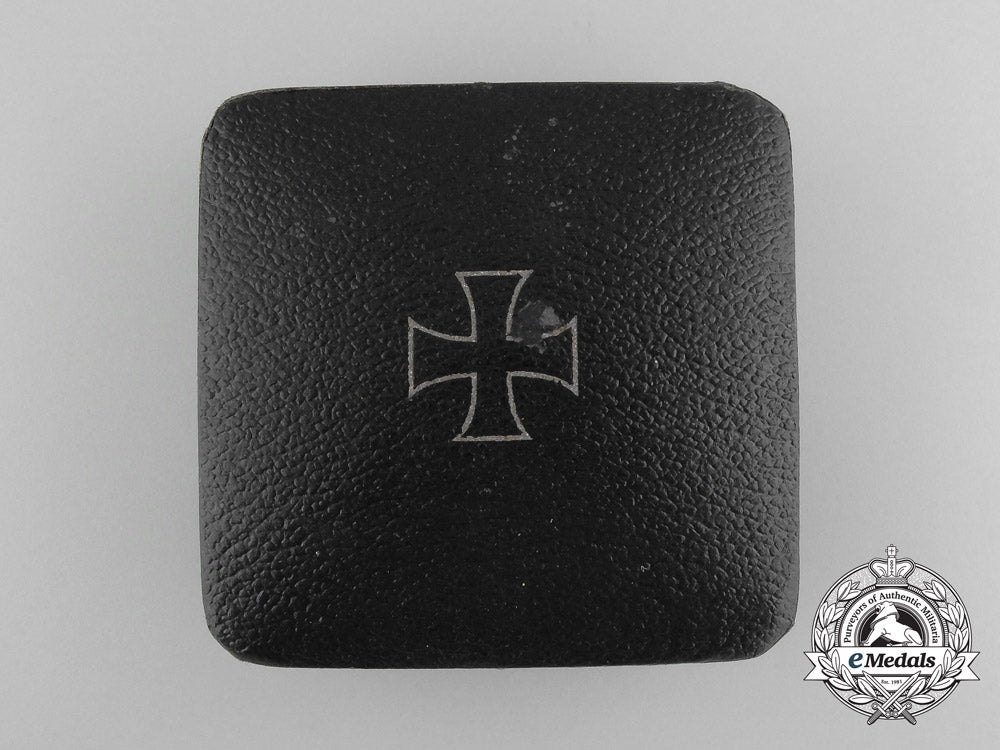 an_iron_cross_first_class1939_with_case_by_wilhelm_deumer_d_1348