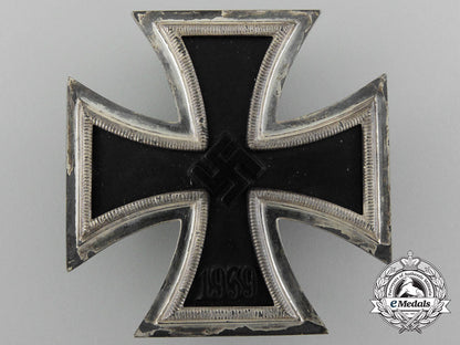 an_iron_cross_first_class1939_with_case_d_1367