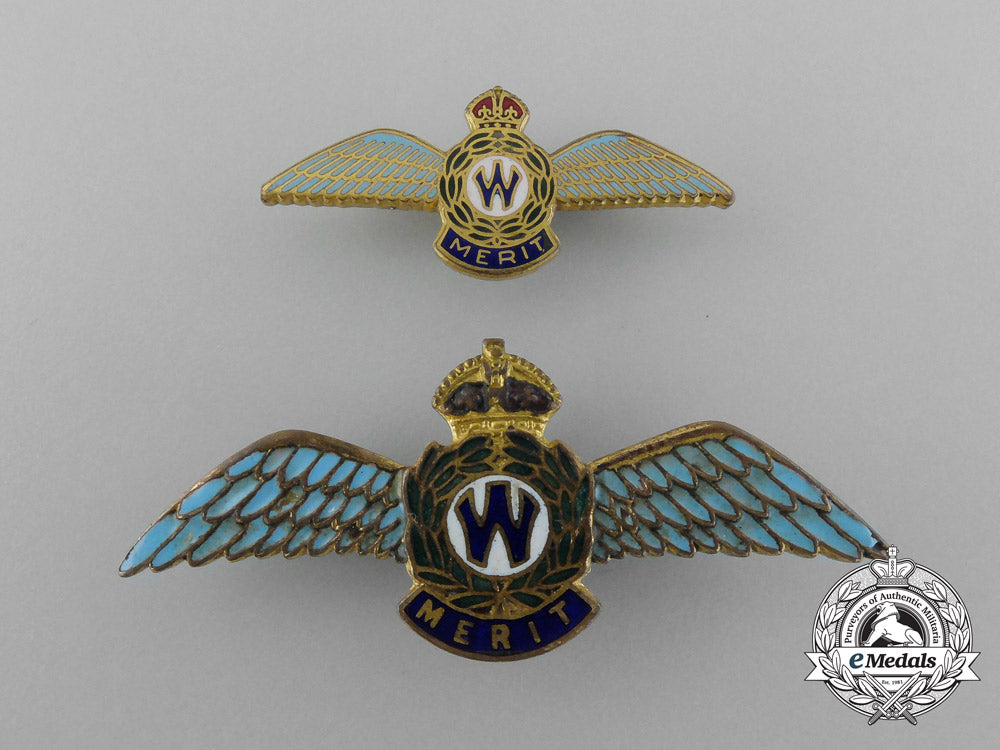 two_second_war_corporate_donations_war_effort_badges;_published_examples_d_1400_1