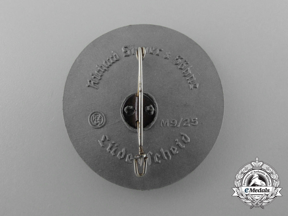 germany._a_leipzig“_day_of_german_justice”_badge_by_richard_sieper&_söhne_d_1415_1