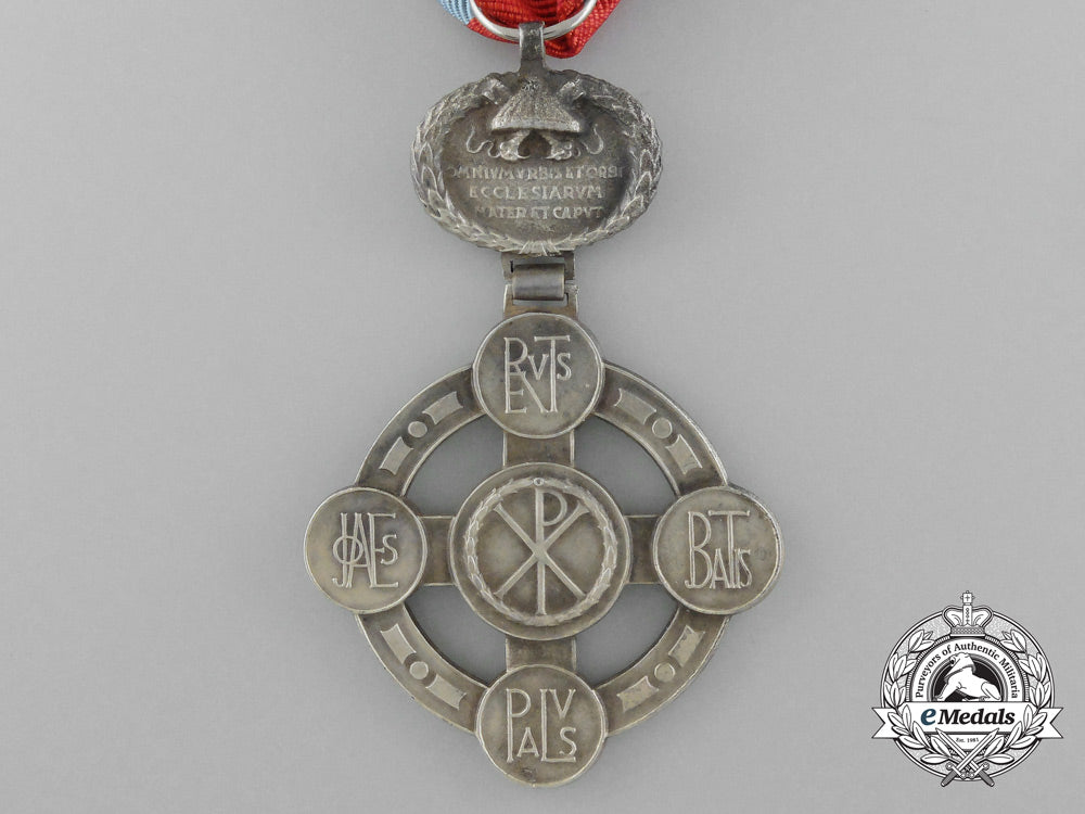 papal_lateran_cross-_silver_grade_d_1445_1