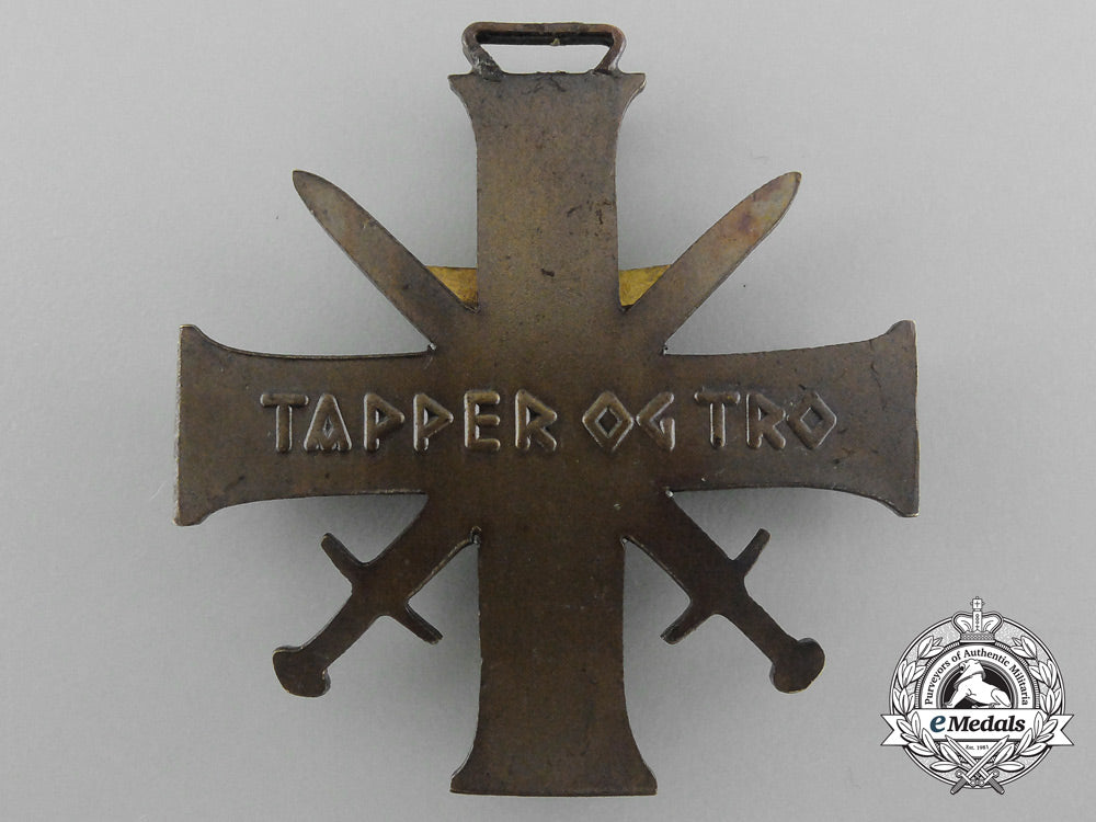 merit_cross_with_swords1940-45_d_1452_1