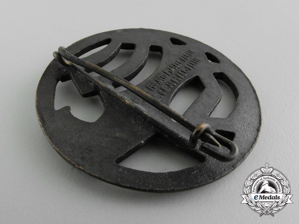 a_wehrmacht_entourage_badge_by_c.e_junker_d_1466