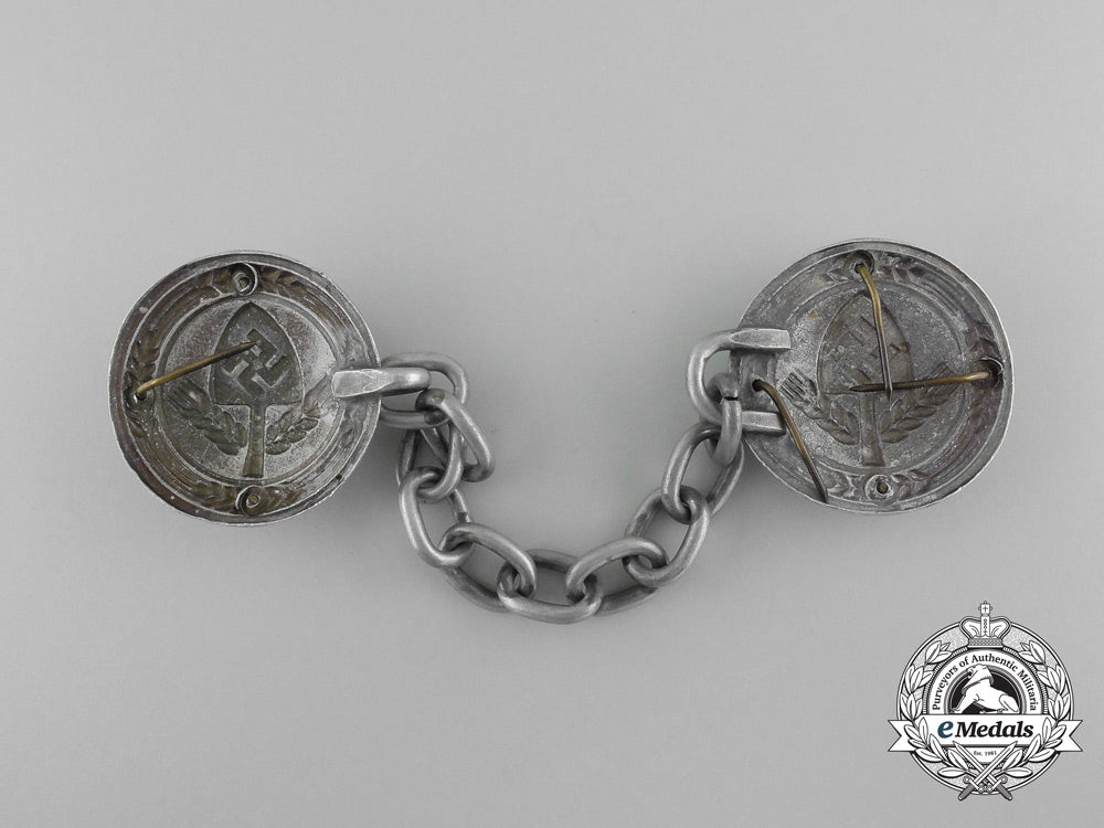 a_reich_labour_service_cape_closure_chain_d_1471