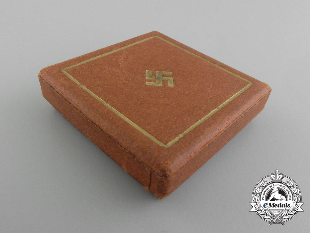 a1933_a.h._schicksalwende_medal_in_original_case_of_issue_d_1492