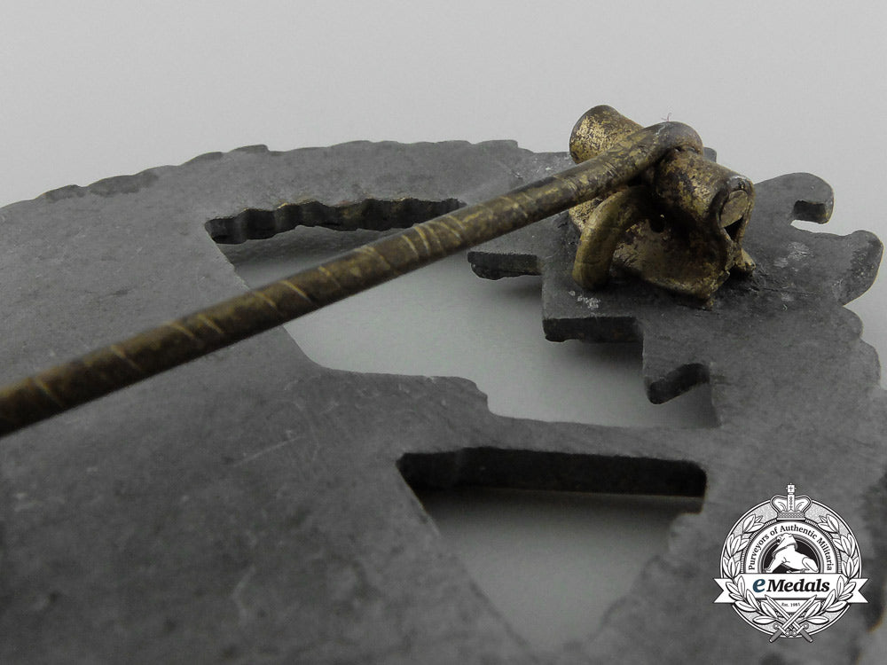 a_kriegsmarine_coastal_artillery_badge_d_1562