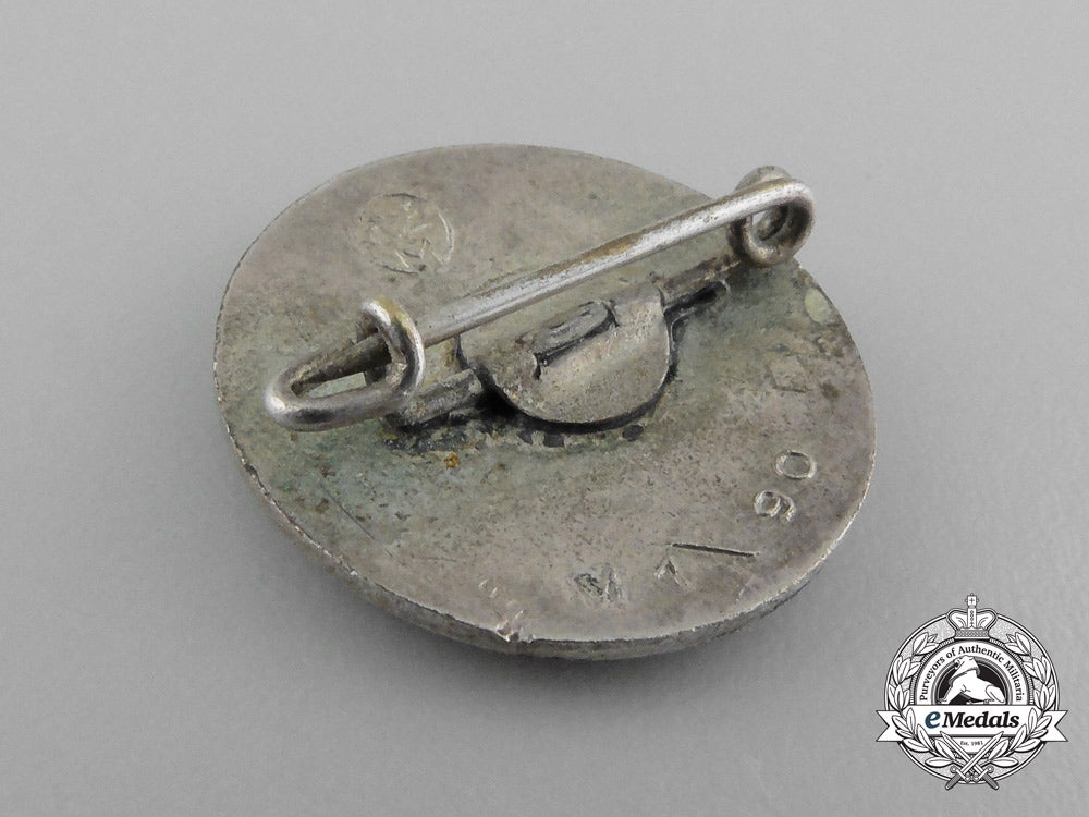 a_nsdap_party_member’s_lapel_badge_by_rare_maker_apreck&_vrage_d_1601_1