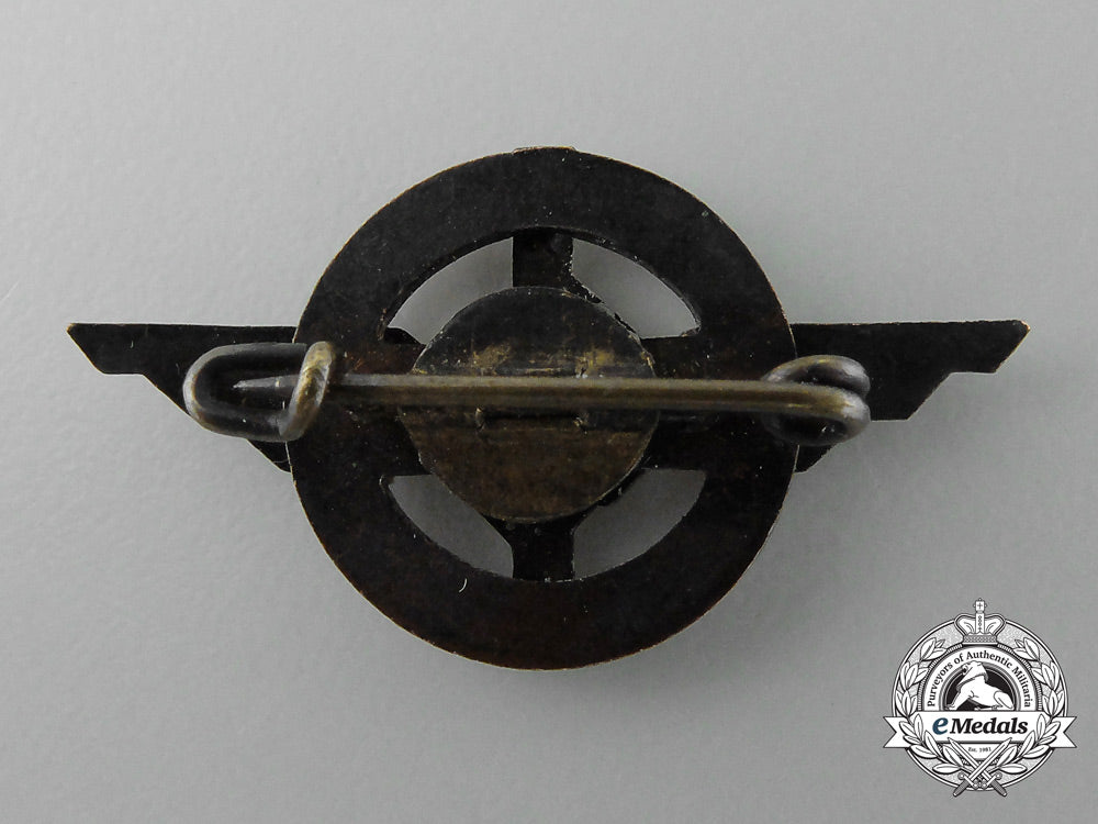 a_german_air_sports_association(_dlv)_membership_badge_d_1614_1