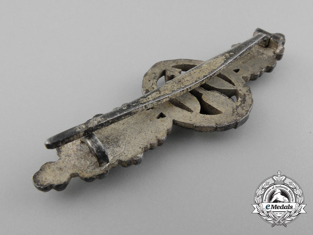 germany,_luftwaffe._a_short_range_fighter_clasp,_silver_grade,_by_g.h._osang_d_1738