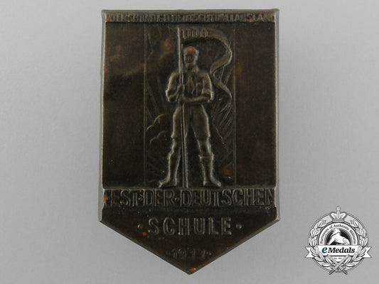 a1933_association_for_german_cultural_relations_abroad“_festival_of_german_schools”_badge_d_1752_1