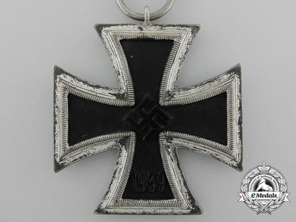 an_iron_cross1939_second_class_by_arbeitsgemeinschaft_für_heeresbedarf_d_1773_2