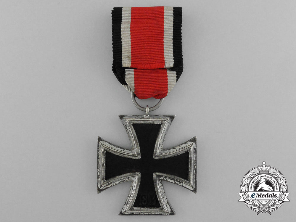 an_iron_cross1939_second_class_by_arbeitsgemeinschaft_für_heeresbedarf_d_1775_2