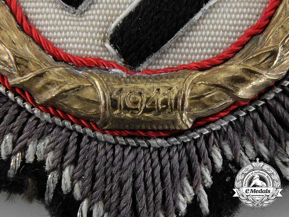a_german_cross_in_gold;1941;_kriegsmarine_cloth_issue_d_1786_1