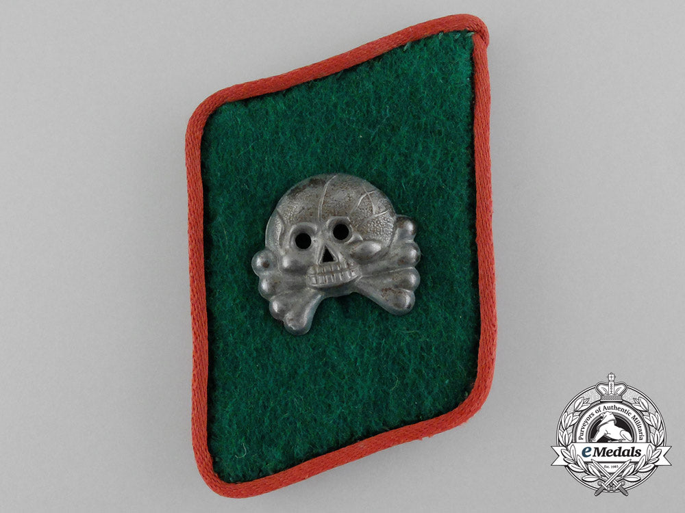a"_fallschirm-_panzer_korps_hermann_goering"_panzerjagers_collar_tab_d_1816