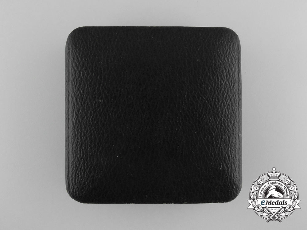 an_ldo_case_for_first_class_iron_cross1939;_screwback_version_d_1918