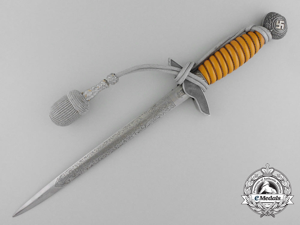 a_second_pattern_officer’s_luftwaffe_dagger_by_alcoso_solingen_with_hangers_d_1996