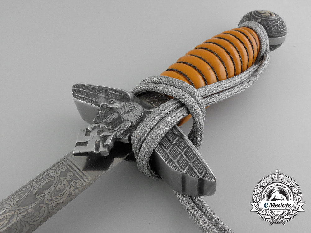 a_second_pattern_officer’s_luftwaffe_dagger_by_alcoso_solingen_with_hangers_d_1998