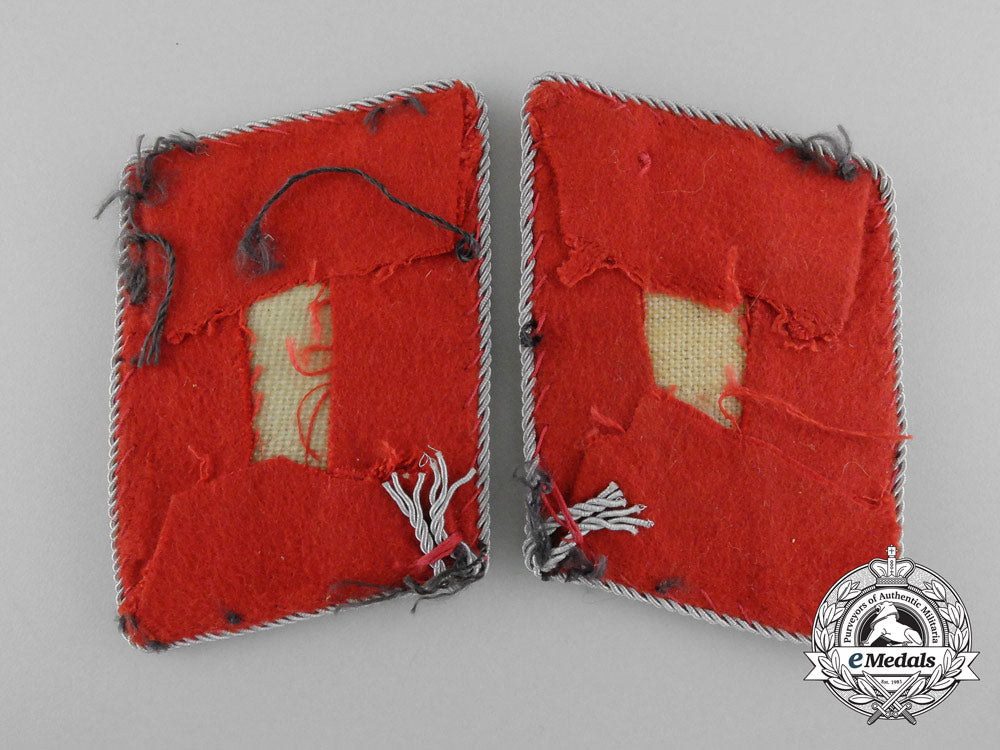 a_set_of_luftwaffe_flak_oberlieutenant_collar_tabs;_tunic_removed_d_2039