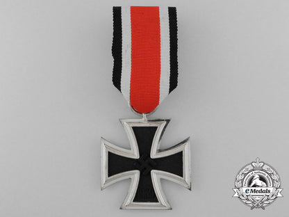 a_mint_iron_cross1939_second_class_with_original_packet_of_issue_by_f.w._assmann&_söhne_d_2059_1