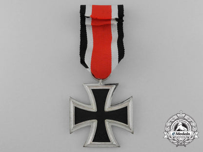 a_mint_iron_cross1939_second_class_with_original_packet_of_issue_by_f.w._assmann&_söhne_d_2060_1