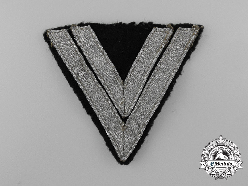 a_luftwaffe_obergefreiter's_rank_chevron;_herman_goering_division_d_2111_1