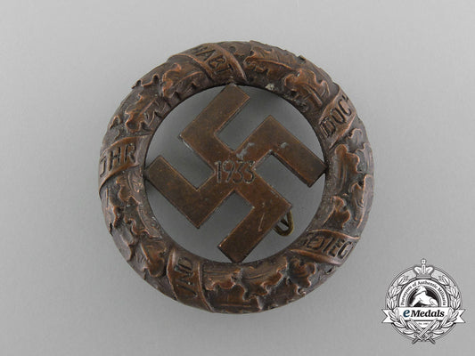 a1933_nsdap_district_gau_münchen_badge_by_deschler_d_2198