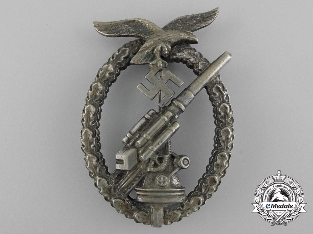 an_early_luftwaffe_flak_badge_d_2202
